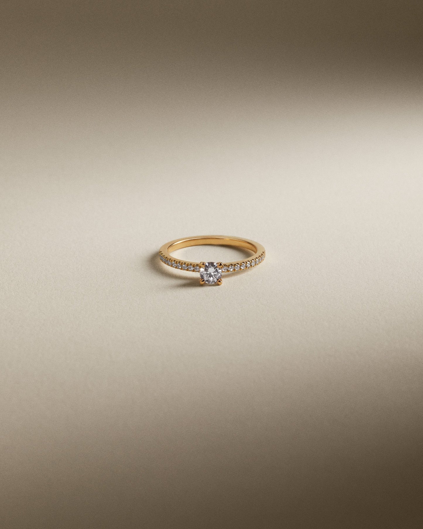 Bonnie Ring