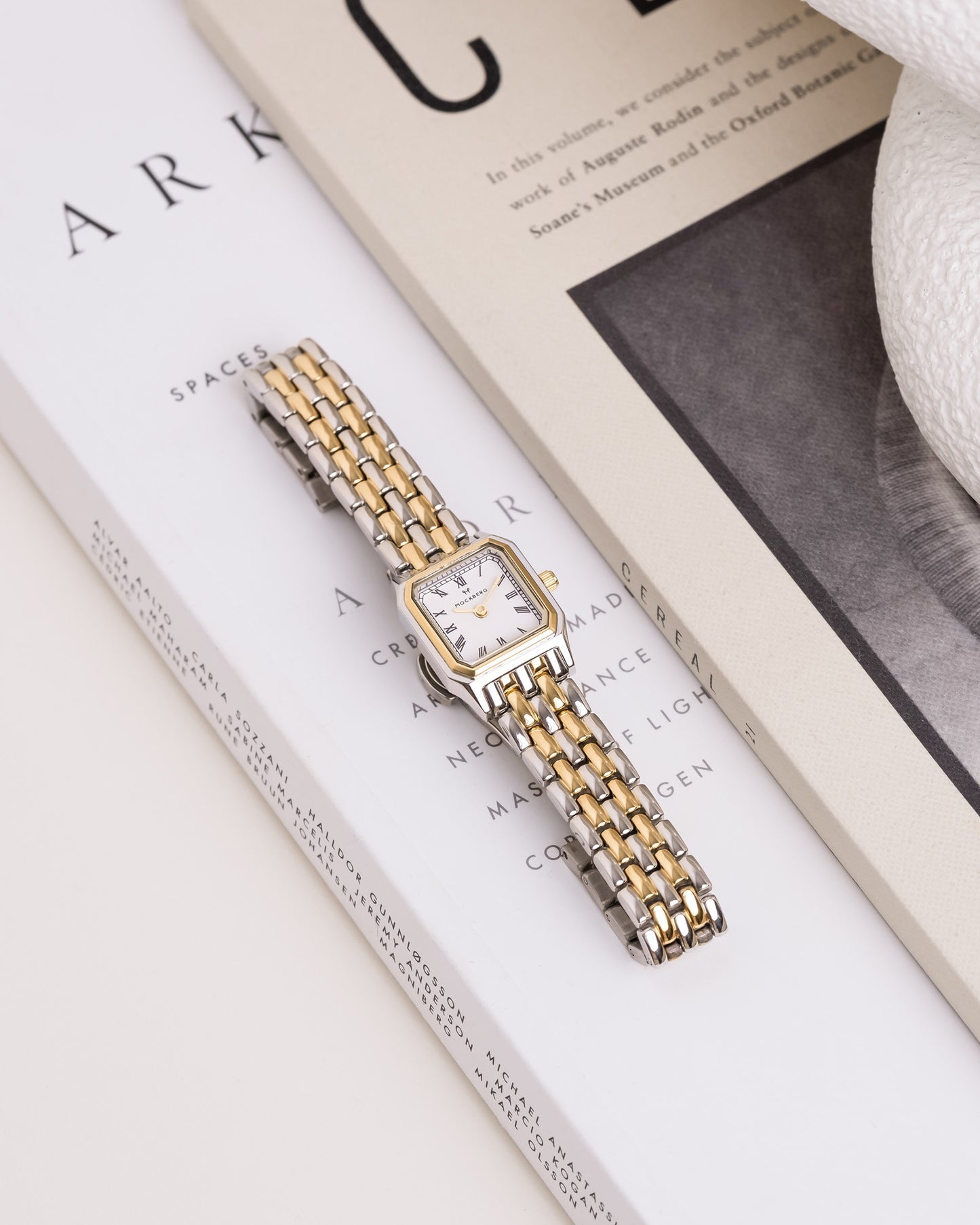 Classic Watch 25