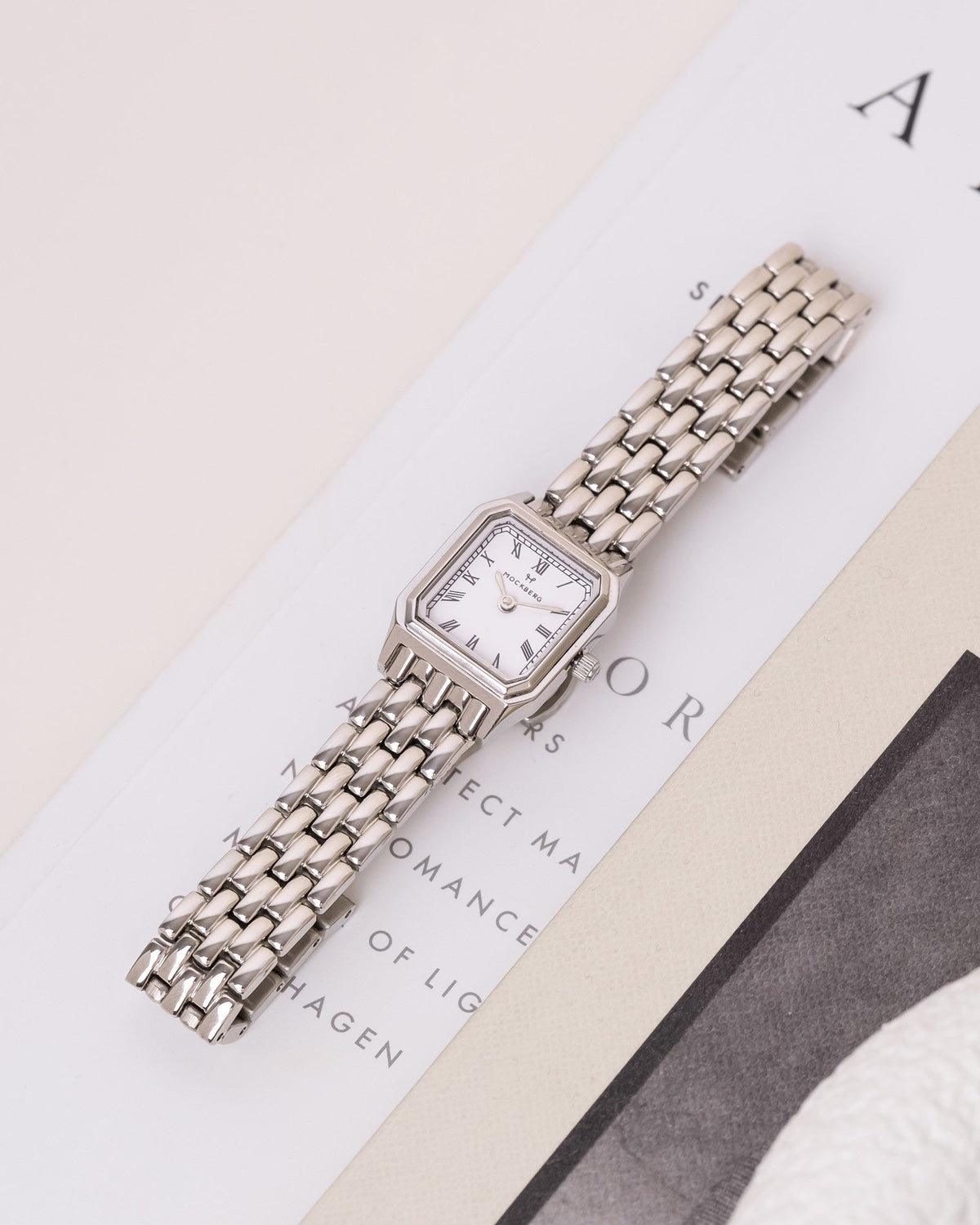 Classic Watch 25