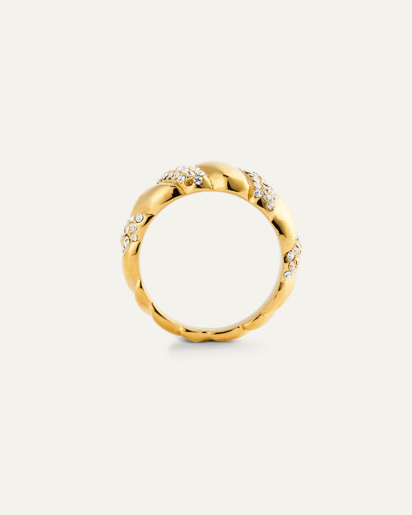 Noela Ring