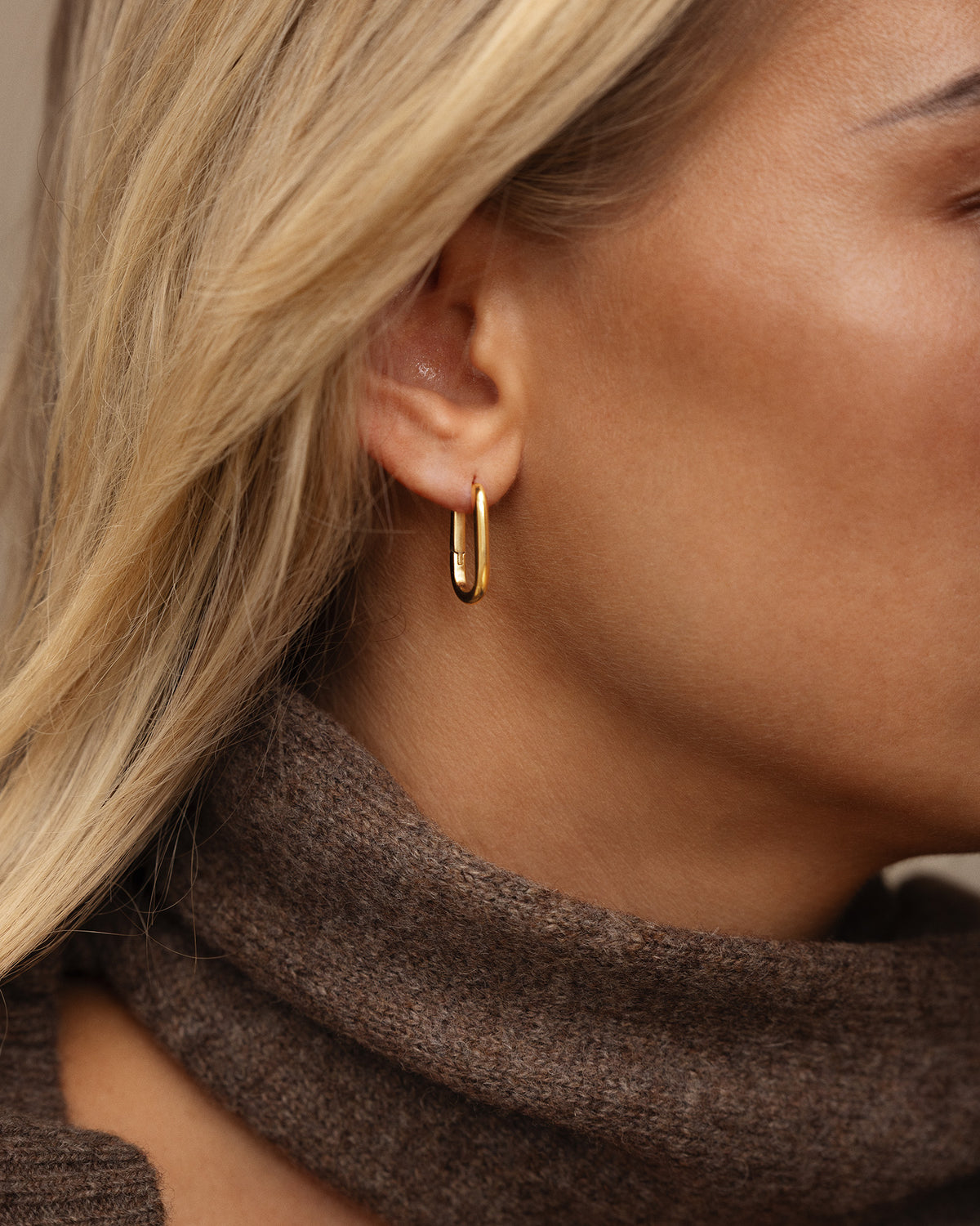 Slim Medium U-Hoops