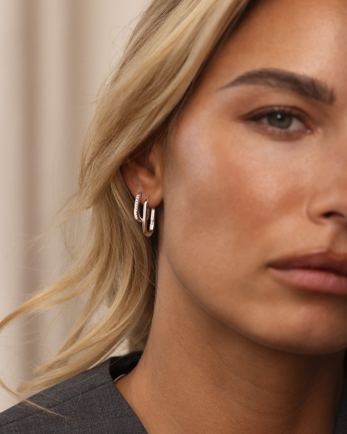 Slim Medium U-Hoops