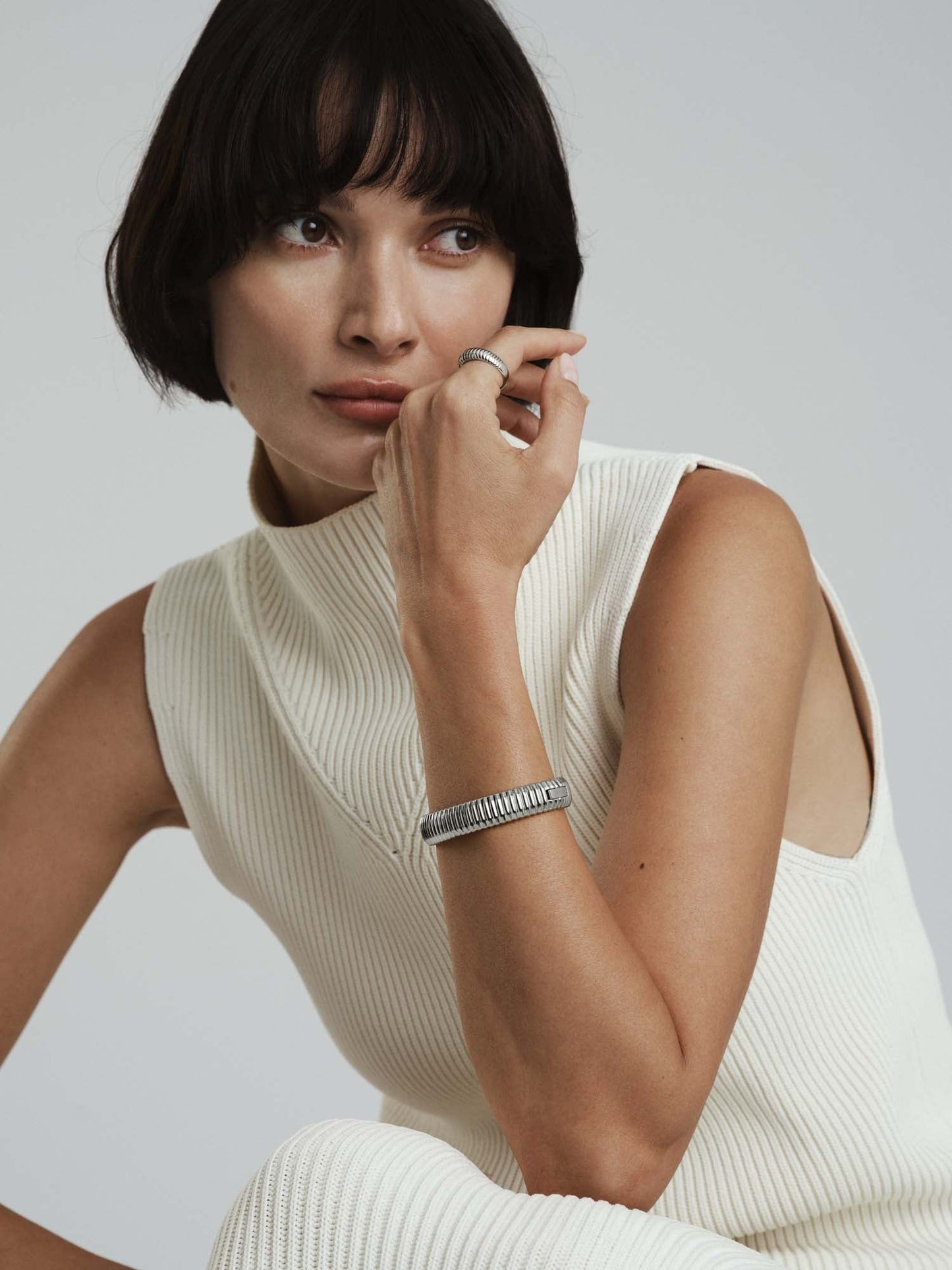 Retro Ribbed  Bangle