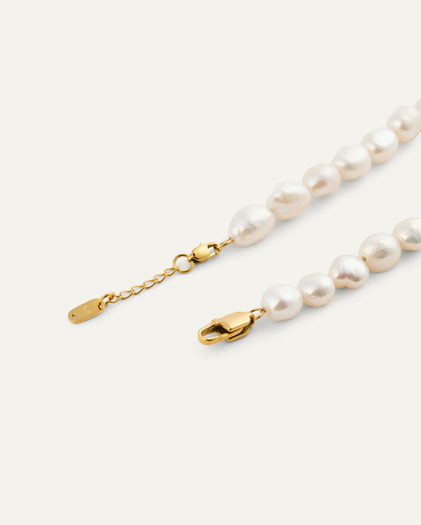 Aura Pearl Gold Necklace