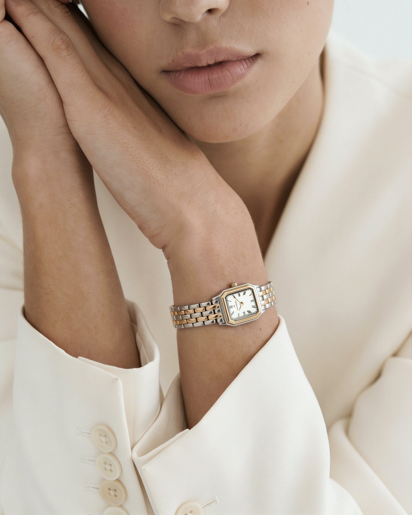 Classic Watch 25
