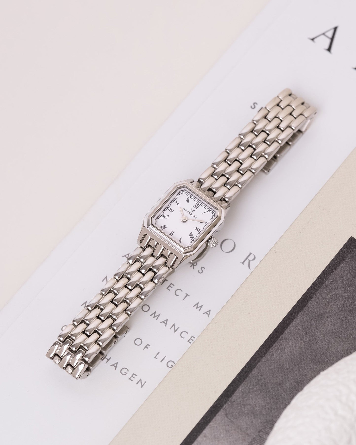 Classic Watch 25