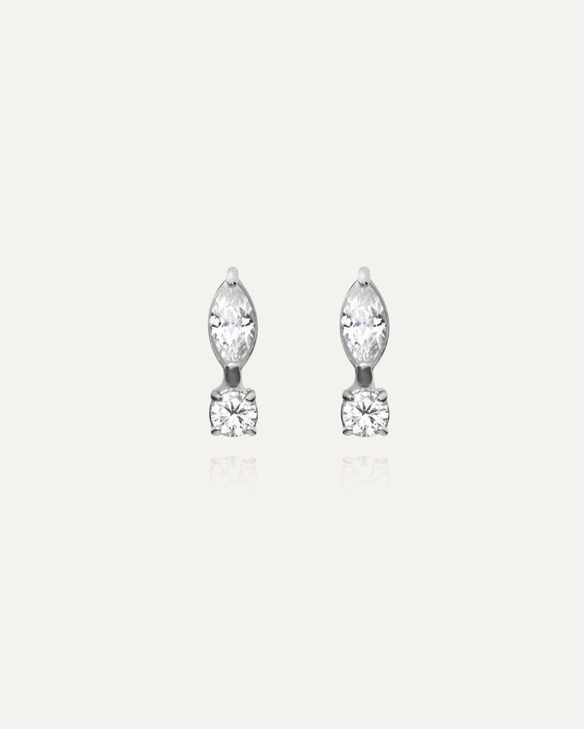 Élise Steel Studs