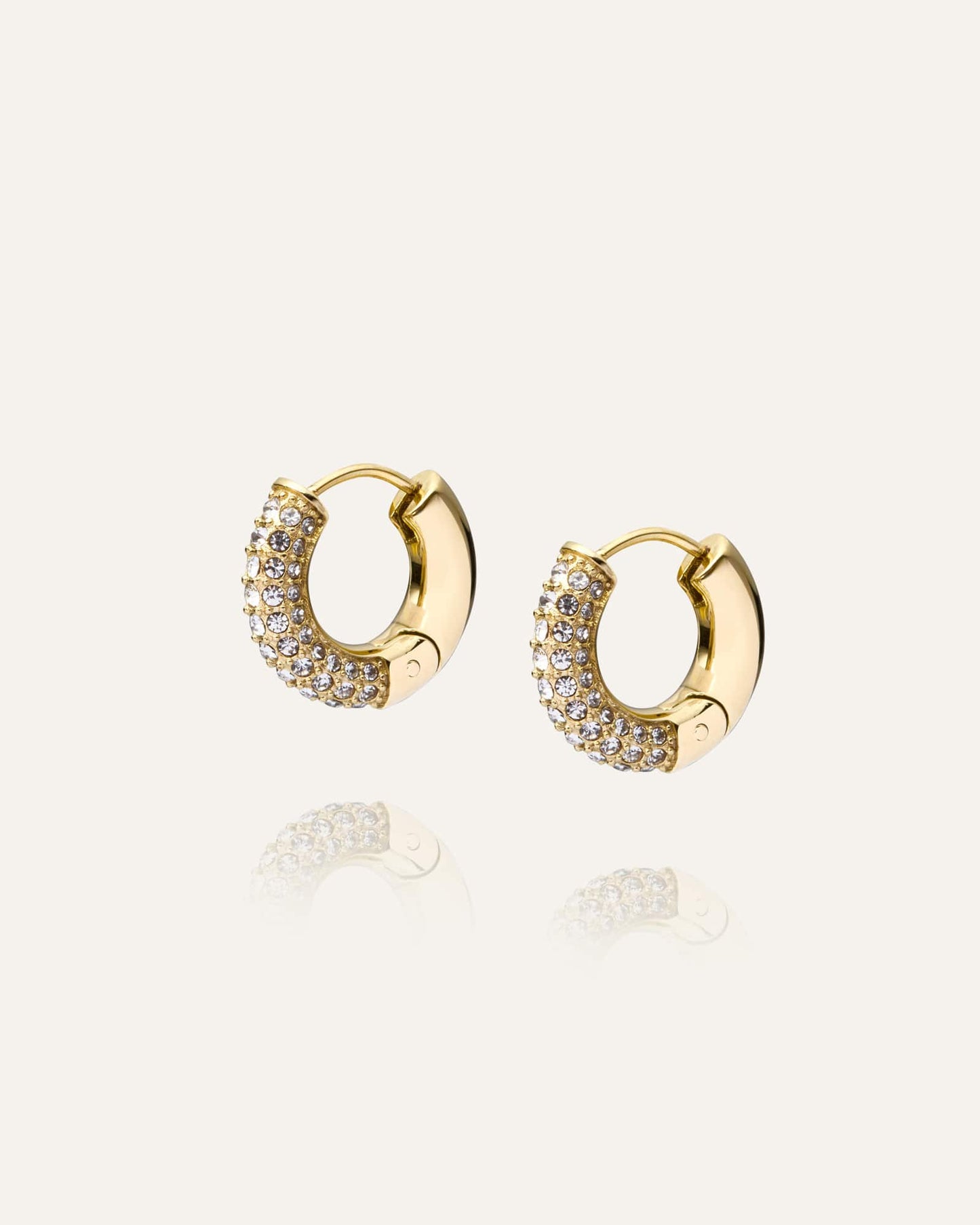 Pavé everyday medium gold hoops