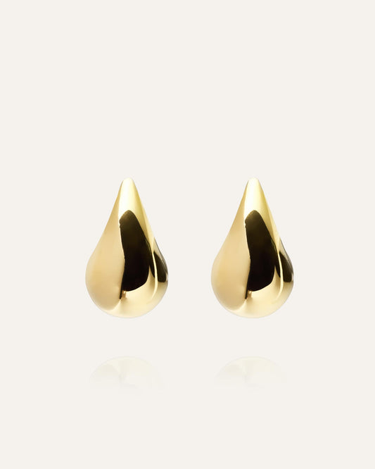 Plain Daring Small Earring