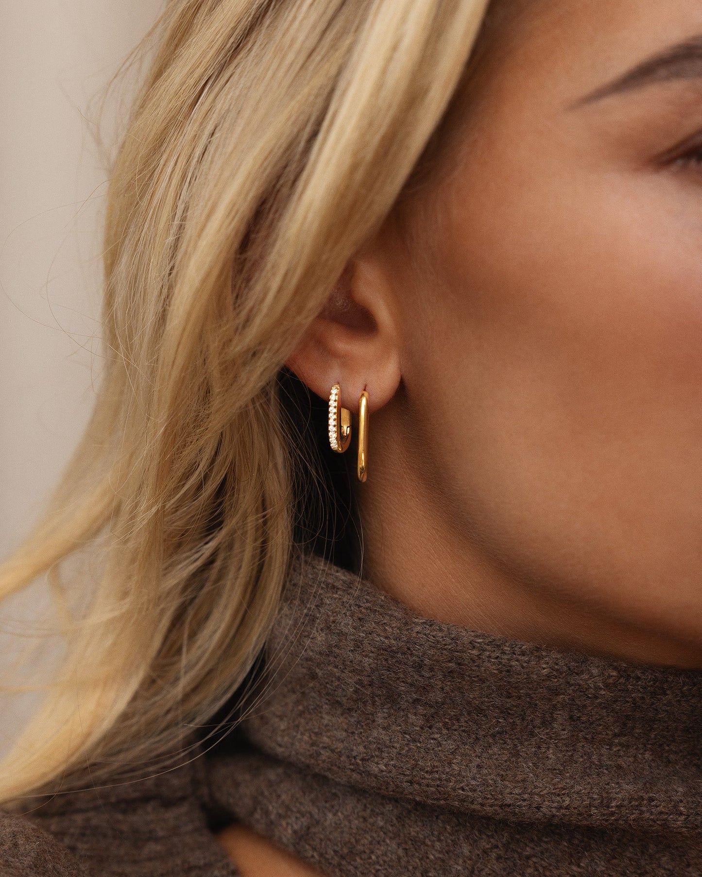 Slim Medium U-Hoops