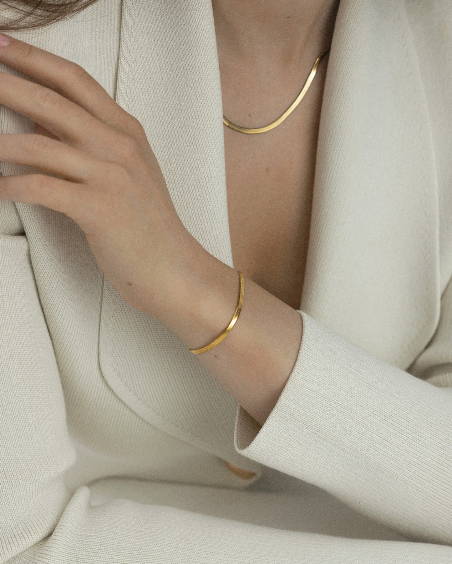 Thin Snake Bracelet Gold