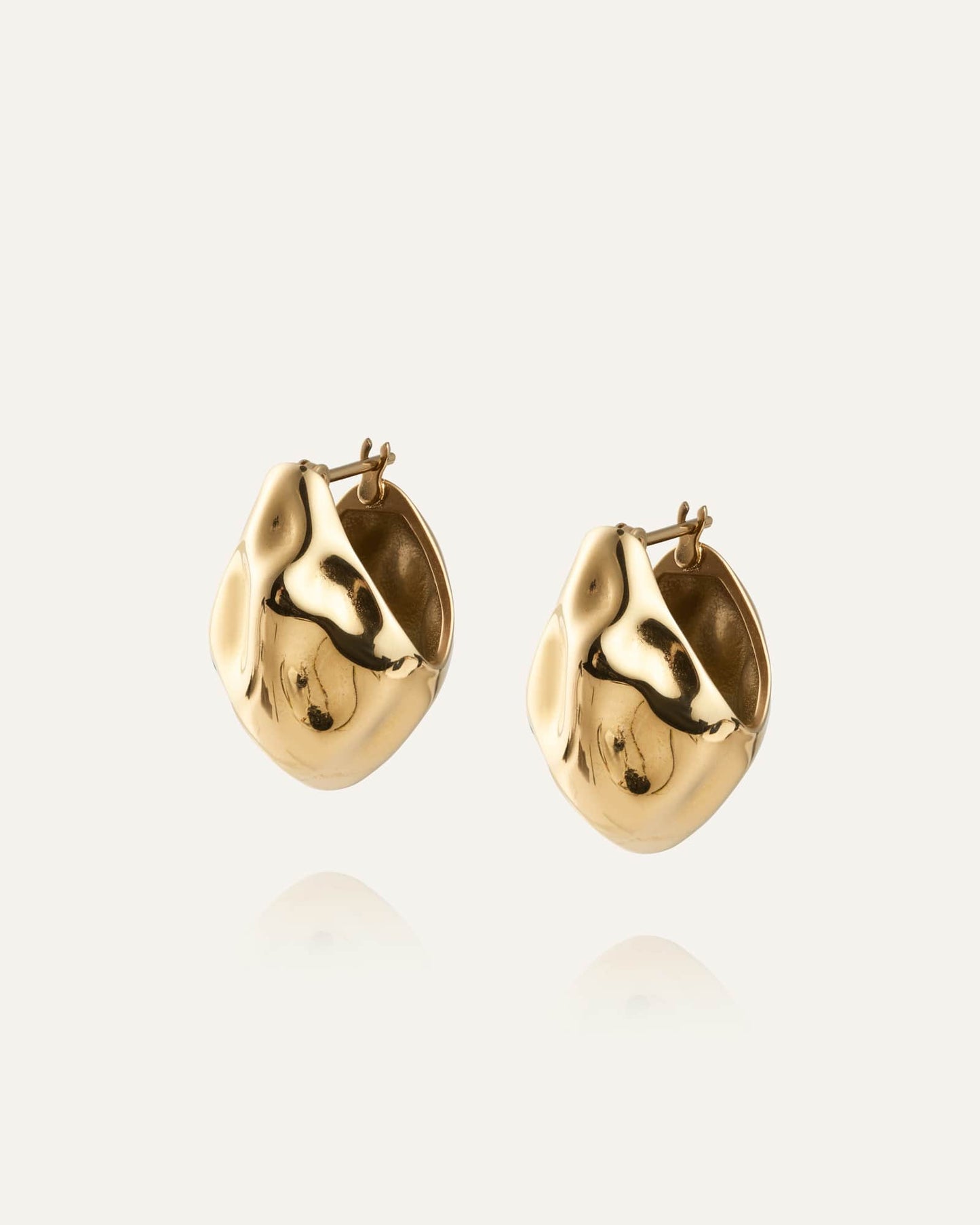 Wavy Bolded Drop Earrings