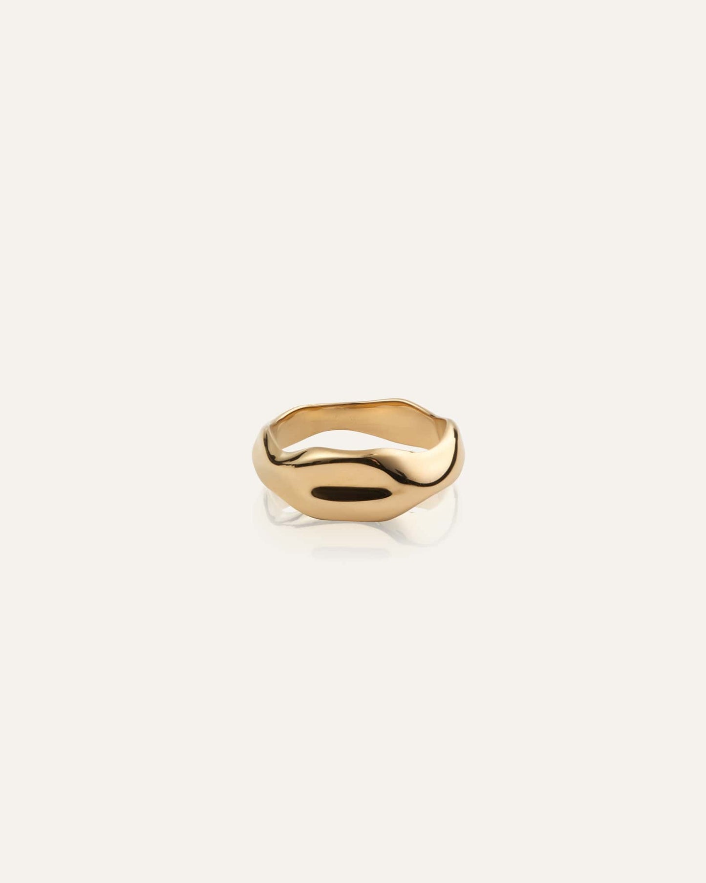 WAVY BOLDED GOLD RING