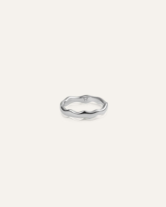 Wavy Petite Ring