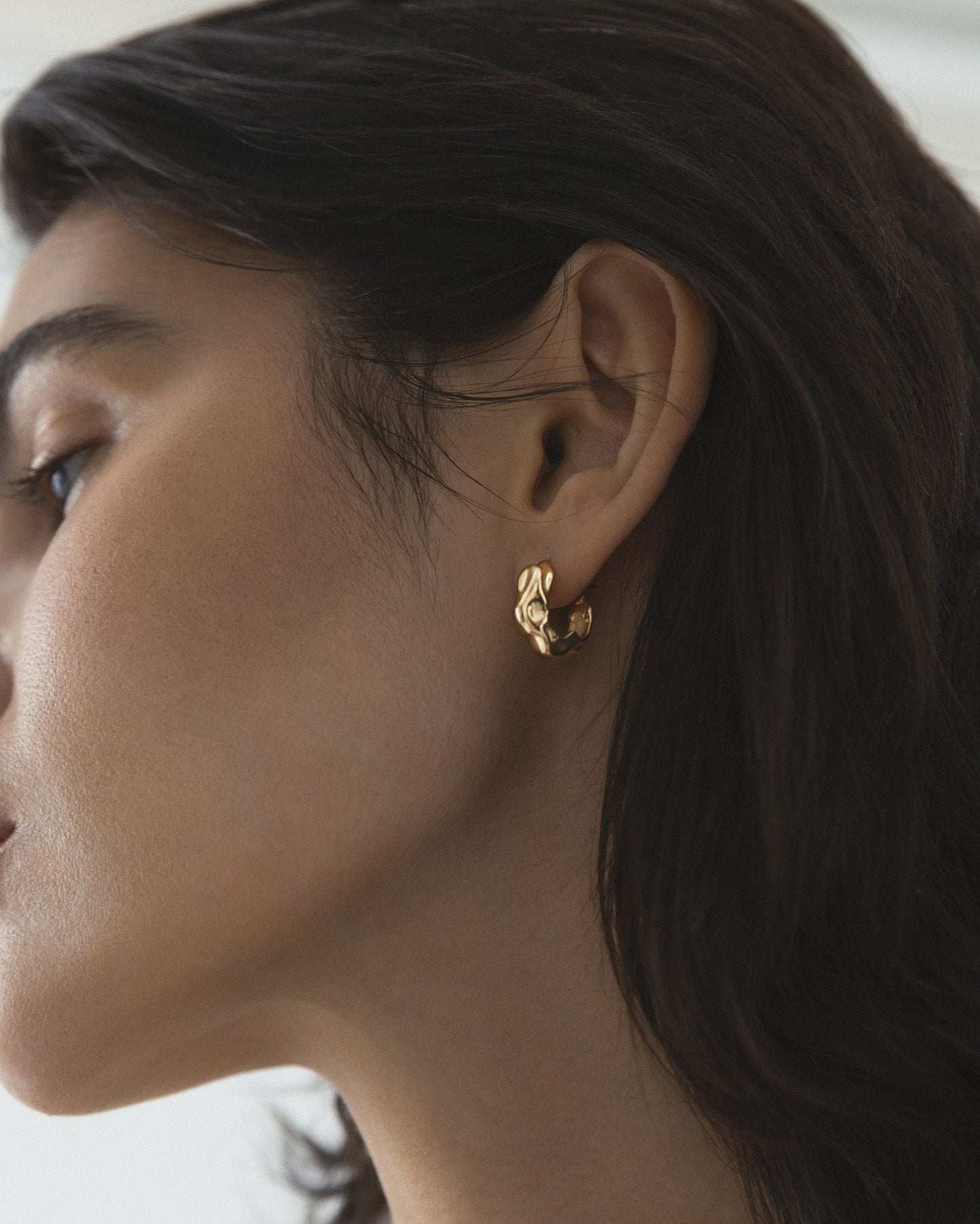 Wavy Bolded Small Hoops Earrings